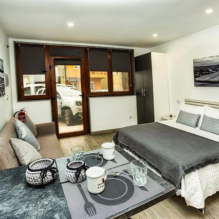 Lia Apartment มูเซีย ภายนอก รูปภาพ